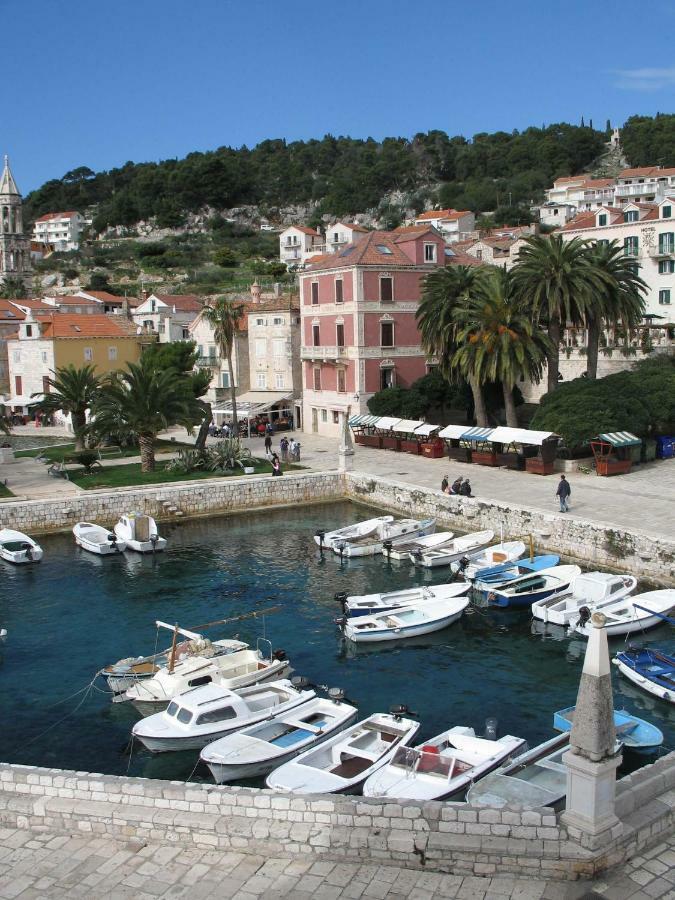 Hvar Attic Modern Design - Town Center With A Great View Хвар Екстер'єр фото